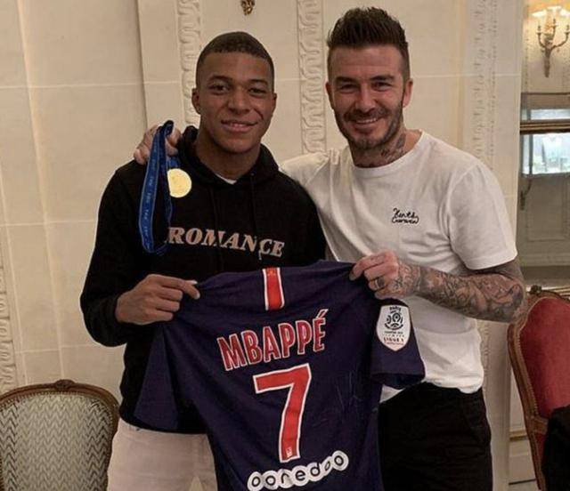 火箭全场狂抢62个篮板，比国王足足多了30个（火箭篮板碾压，全场62个，较国王多出30个）