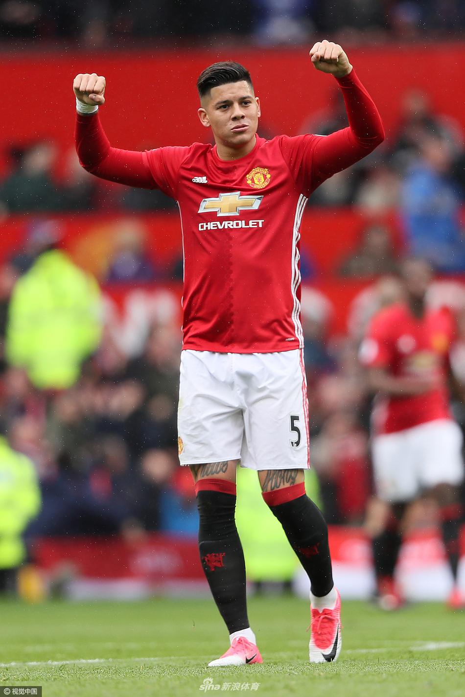 奥古斯托：蒂特是我经历过的最伟大教练，他能防守也能进攻（奥古斯托盛赞蒂特：生涯所遇最佳主帅，攻守俱佳）