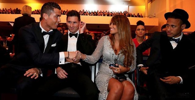 队报本周最佳海外球员阵：康沃首秀获成功，格列兹曼再度入选（队报本周海外最佳阵容揭晓：康沃首秀告捷，格列兹曼再度上榜）