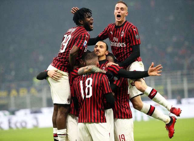 篮球CBA新赛季赛程出炉，焦点战不断（CBA新赛季赛程公布，精彩对决连连）